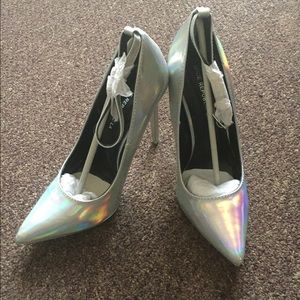 Shoe republic la holographic high heels size 7
